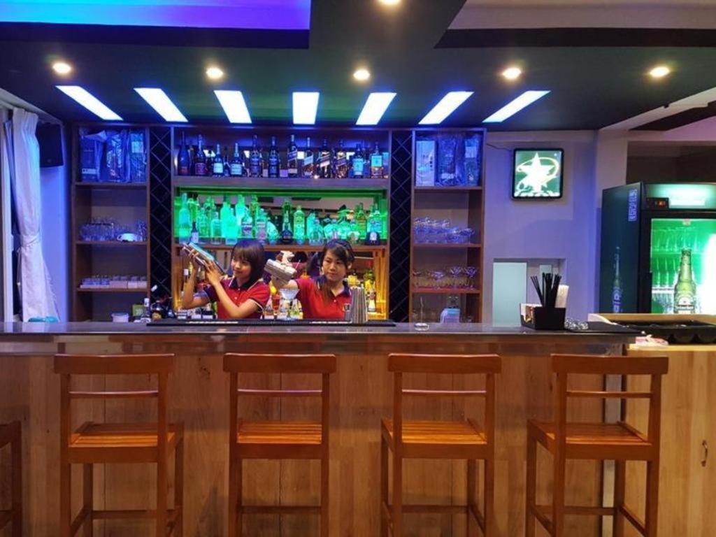 Asian Smile Hotel Γιανγκόν Εξωτερικό φωτογραφία