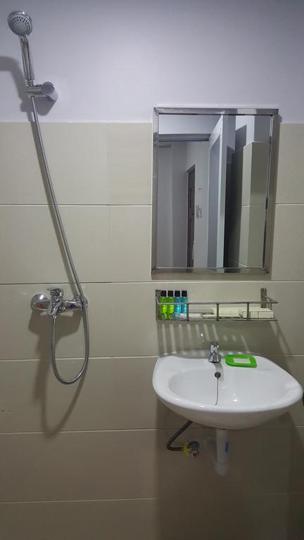 Asian Smile Hotel Γιανγκόν Εξωτερικό φωτογραφία