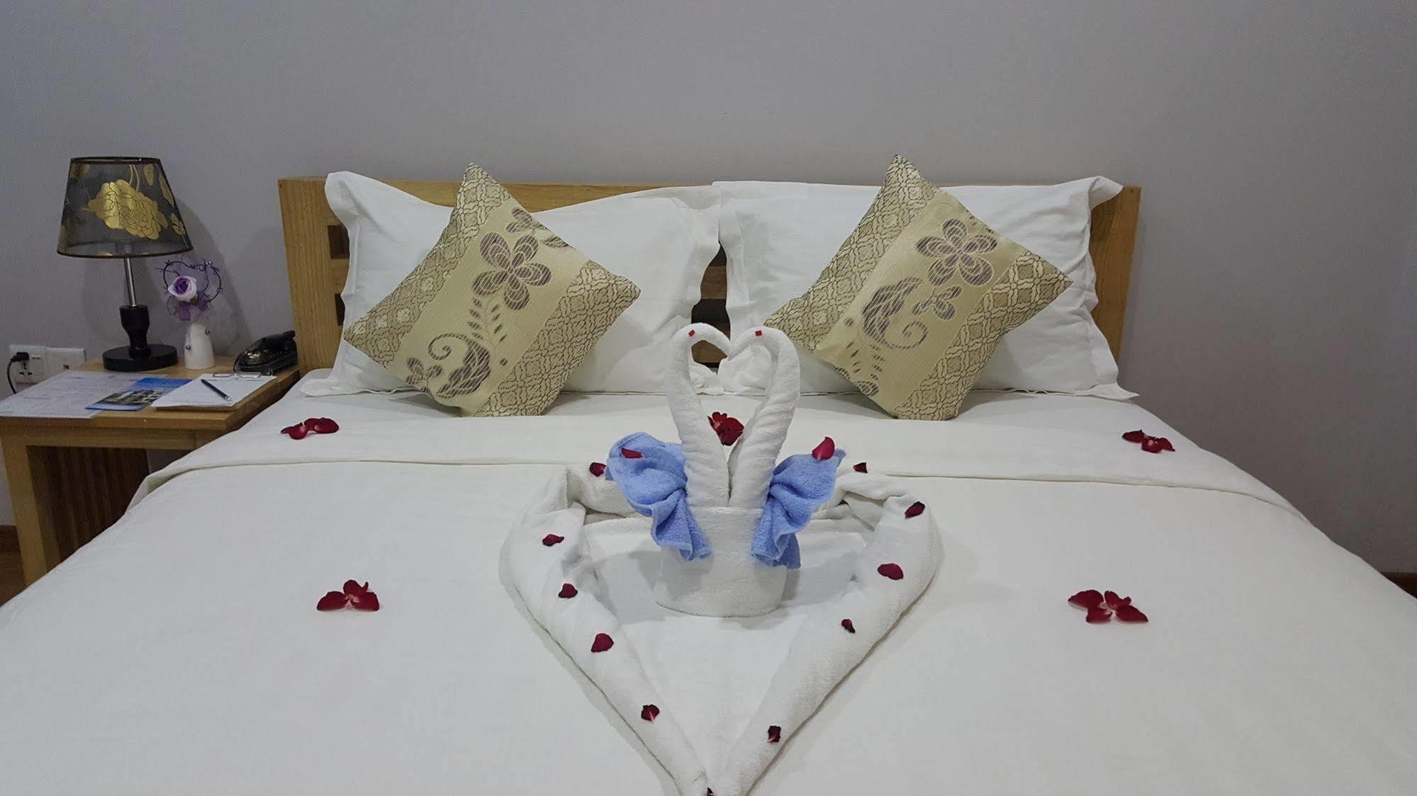 Asian Smile Hotel Γιανγκόν Εξωτερικό φωτογραφία
